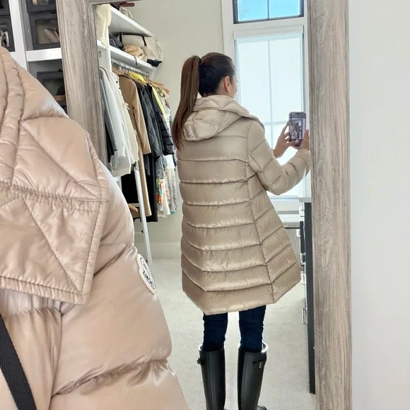 Moncler Suyen Down Quilted Nylon Hooded Parka size 3 - Picture 8 of 15